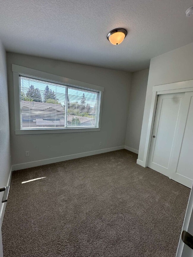 Building Photo - Beautiful 2023-construction, St. Johns Hom...