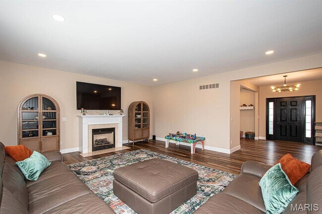 Building Photo - 533 Weidman Rd