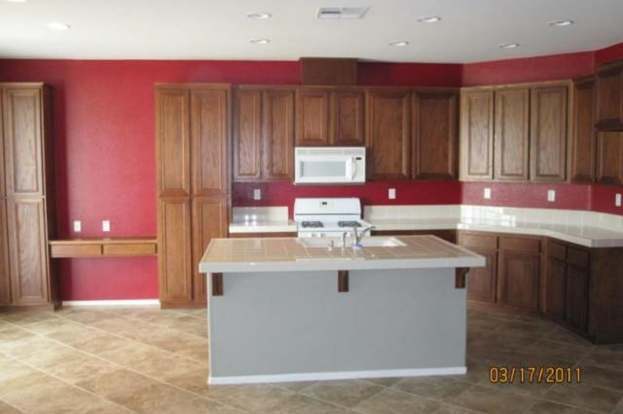 Building Photo - 29810 Cottonwood Cove