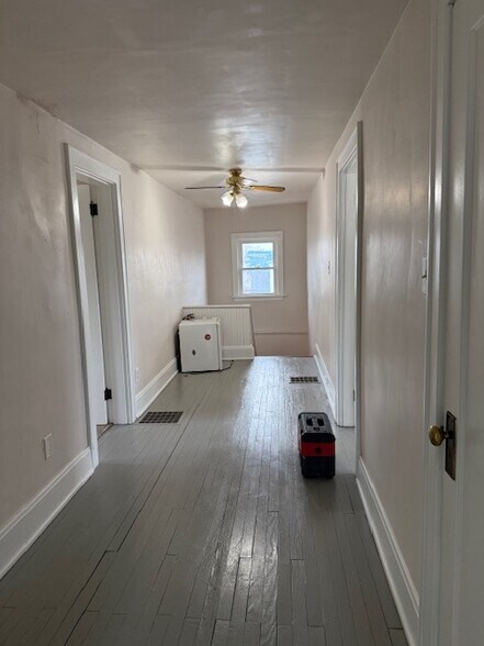 3rd Floor Hall - 4120 Smith Rd