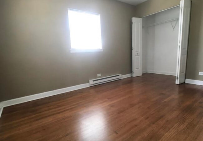 Building Photo - 7626 N Milwaukee Ave