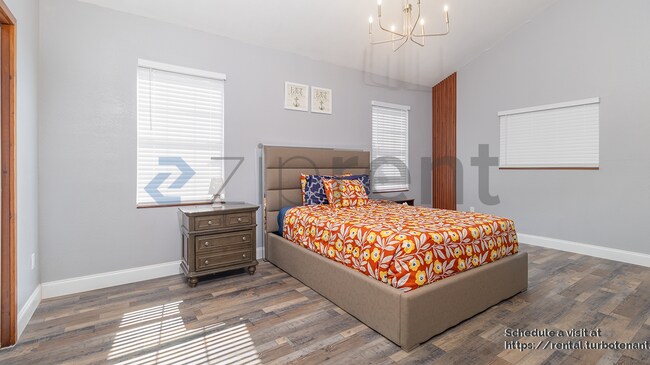 Building Photo - 6508 June Dr