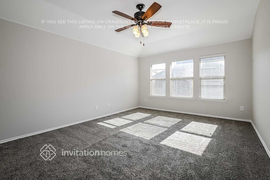 Building Photo - 2025 Colorado Bend Dr