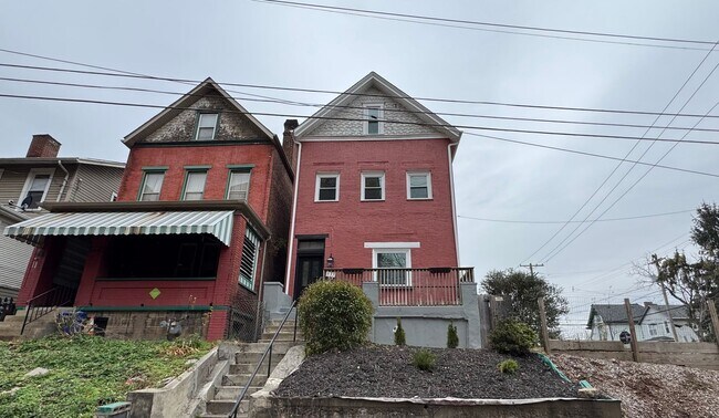Primary Photo - Charming 5BR Home in the Heart of Pittsburgh – Spacious, Stylish & Full of Character