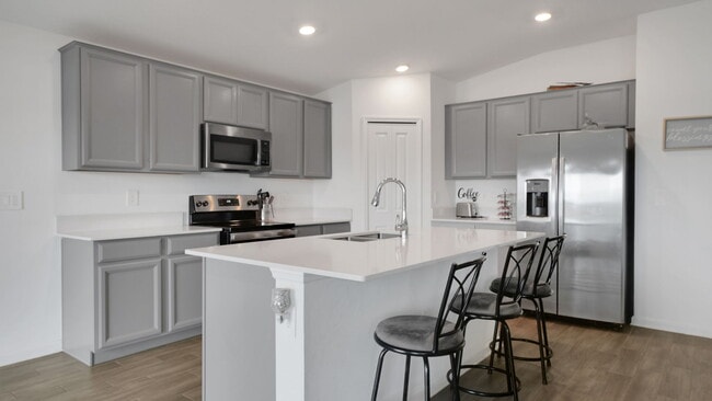 Building Photo - 5310 Preserve Blvd