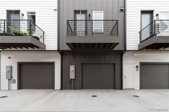 Building Photo - 5256 W 16th Ave