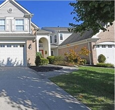 Building Photo - Beautiful 2 Bedroom 1.5 Bath Home