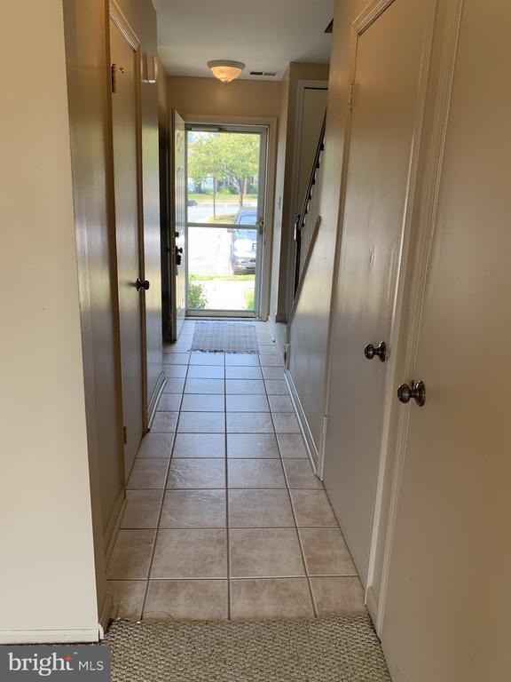 Building Photo - 22319 Mayfield Sq