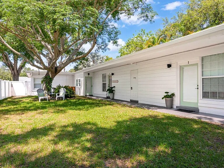 Building Photo - 2441 Granada Ave