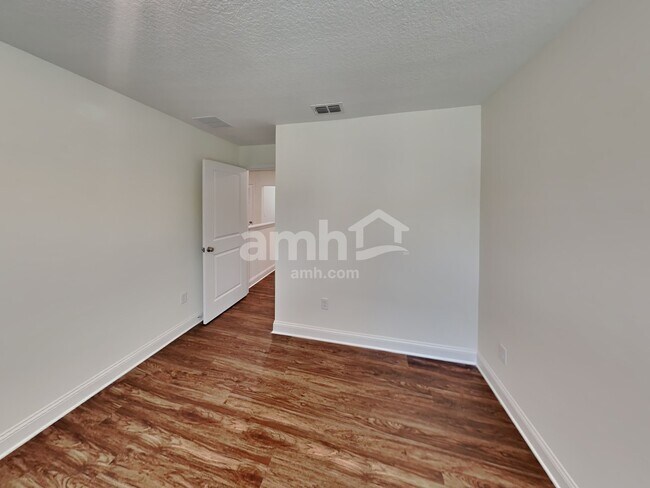 Building Photo - 12674 Percy Ln