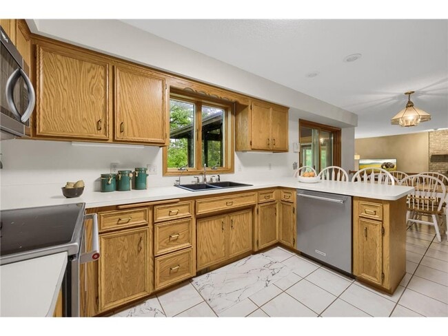 Building Photo - 3759 Greensboro Dr