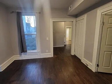 Building Photo - 2108 16th Ave S