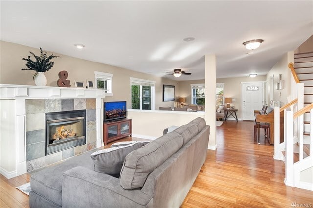 Building Photo - Stunning Renton Home