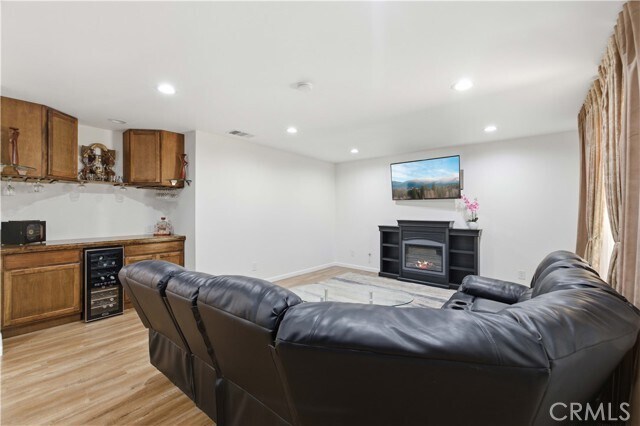 Building Photo - 41201 Laidlaw Ln