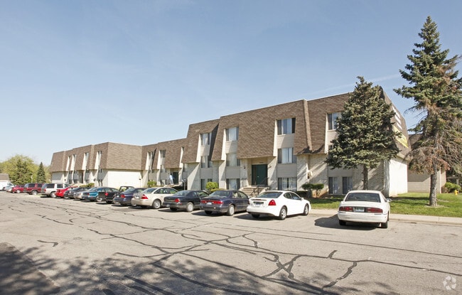Building Photo - Boulder Creek Apartments