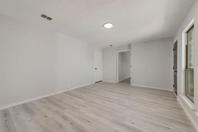 Building Photo - 3510 Jonquil Ln