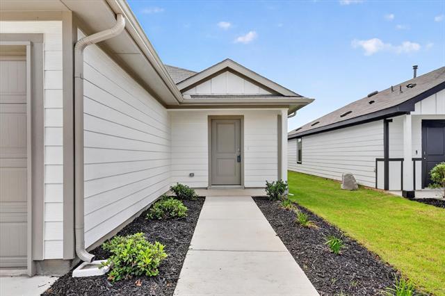 Building Photo - 5533 Flannel Ln