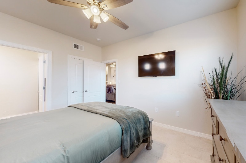 Building Photo - 6620 Agave Verde Way NE