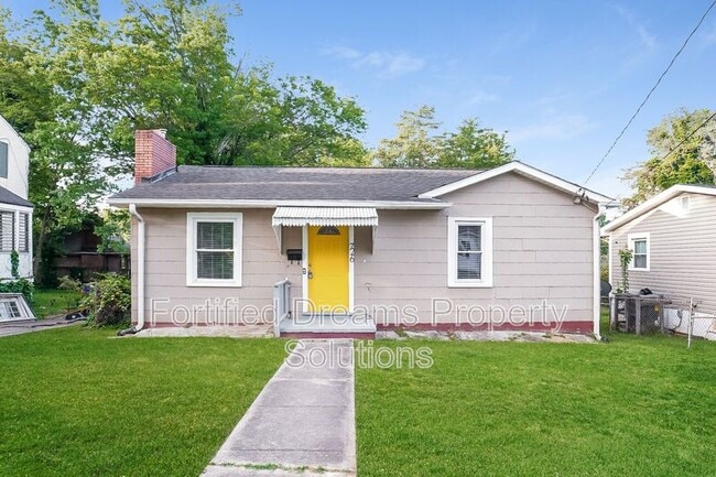 Primary Photo - 726 W 25 1/2 St