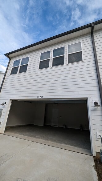 Two car garage - 1276 Brawley School Rd