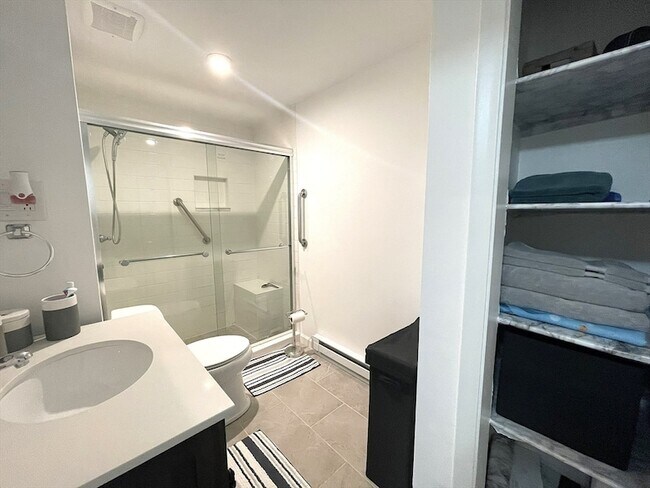 Building Photo - 1325 Worcester Rd