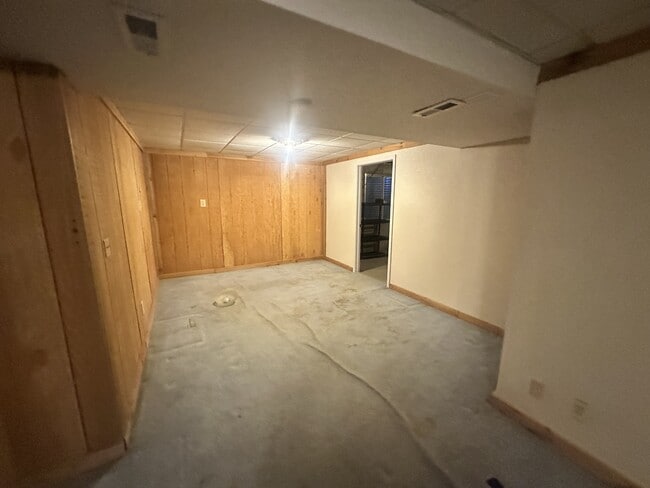 Building Photo - 11042 Alcott Dr