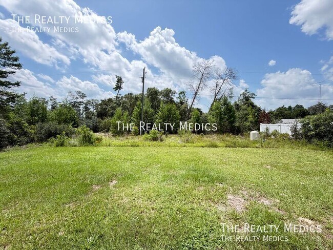 Building Photo - 2574 SW 164th Street Rd