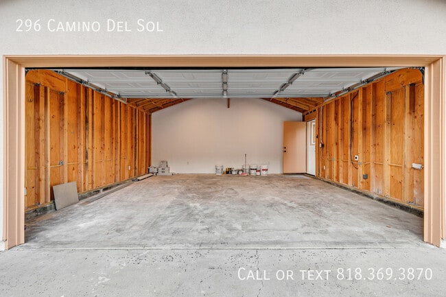 Building Photo - 296 Camino del Sol