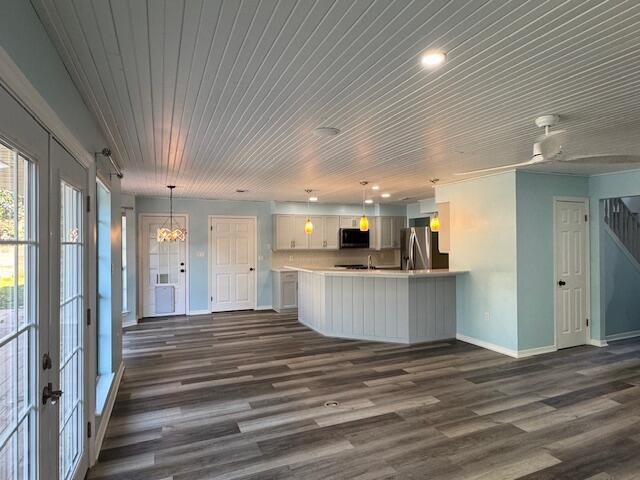 Building Photo - 805 Harbor Ln