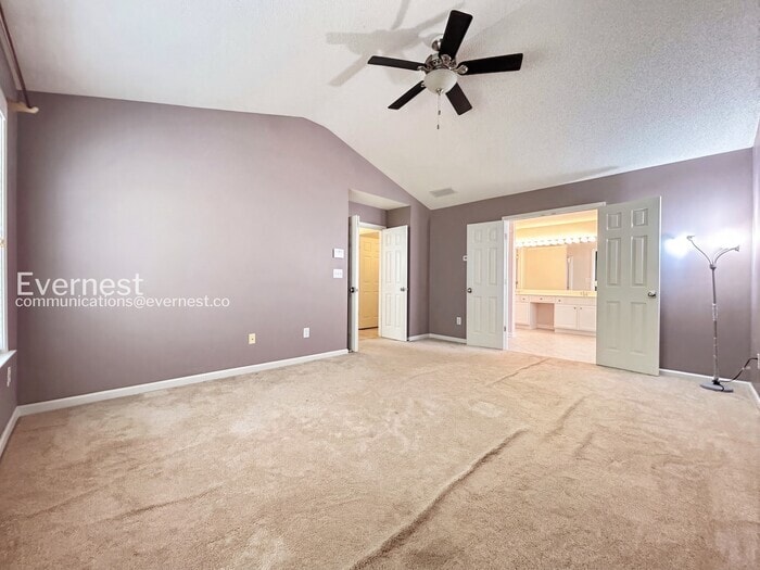 Building Photo - 3406 Chastain Glen Ln NE