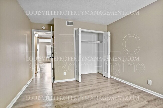 Building Photo - 2908 Brinkey Way