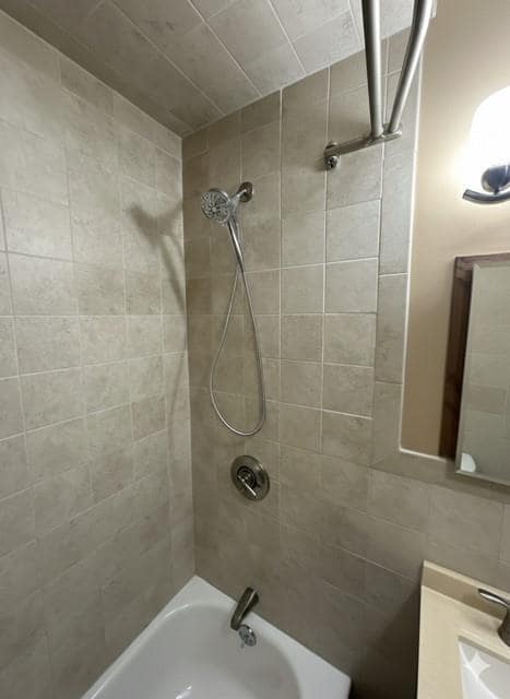 Building Photo - 315 Smithfield Ave