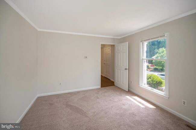Building Photo - 5063 Tara Dr