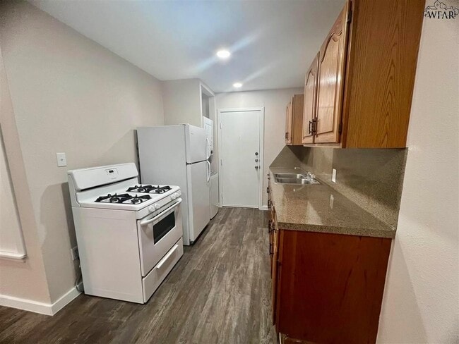 Building Photo - 4123 Faith Rd