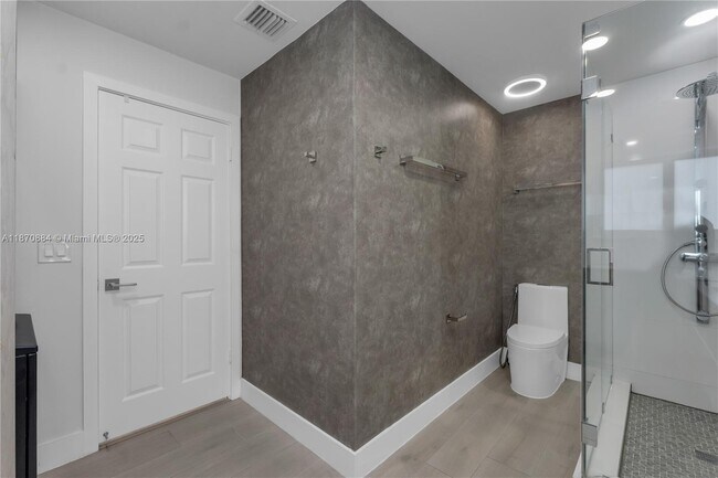Building Photo - 11230 NW 59th Terrace