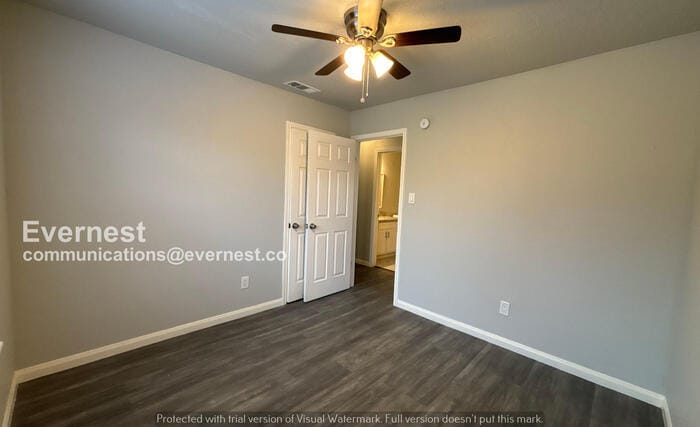 Building Photo - 18611 Headland Dr