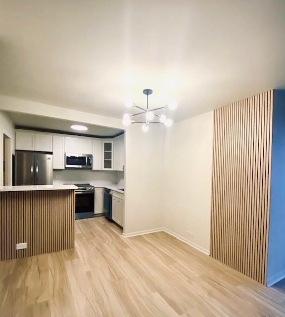 Building Photo - 1850 N Clark St