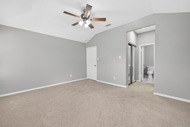 Building Photo - 3111 Timber View Dr