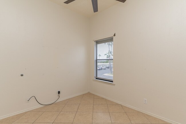 Building Photo - 77 Santa Isabel Blvd