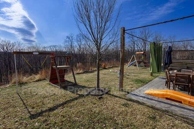 Building Photo - 2425 Morgans Point Dr