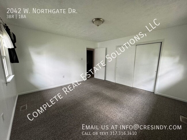 Building Photo - 2042 W Northgate Dr