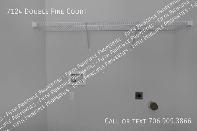 Building Photo - 7124 Double Pine Ct