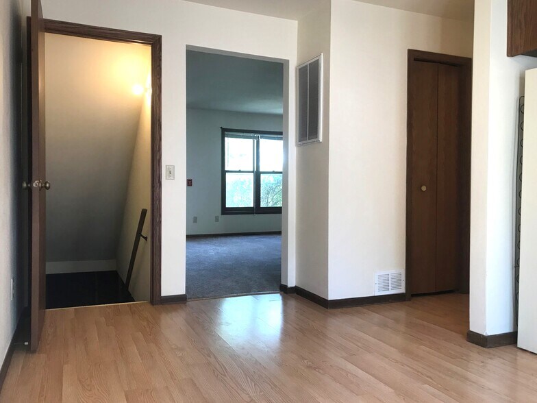 Building Photo - 3009 Cimarron Trl