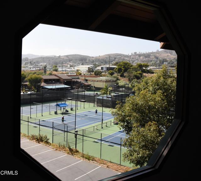 Building Photo - 1523 Vista Del Mar Dr