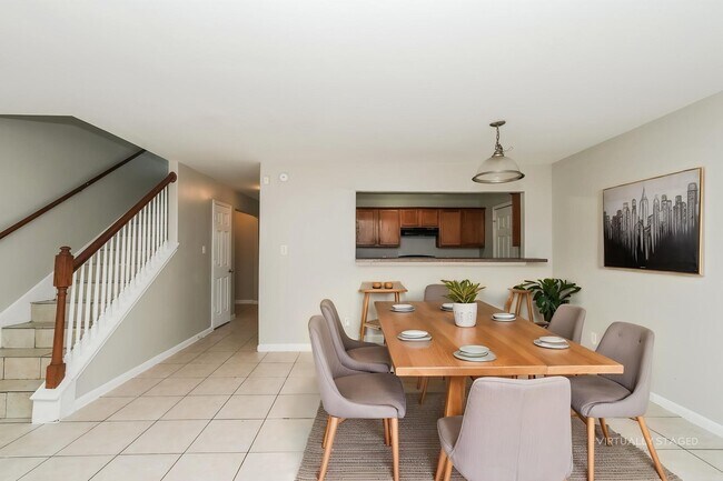 Building Photo - 2920 La Estancia Ln