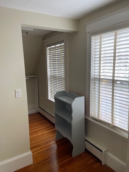 Building Photo - 60 Denton Rd