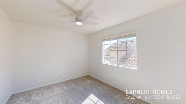 Building Photo - 12015 Stone Gate Way