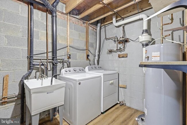 Building Photo - 4635 Linmar Ct