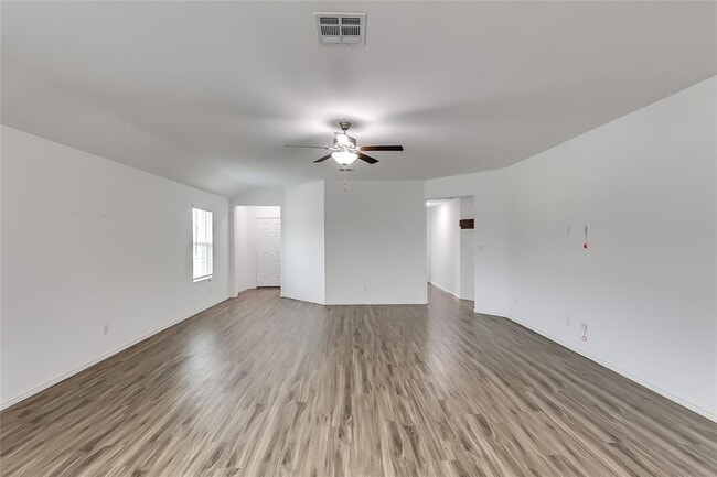 Building Photo - 1641 Catahoula Dr