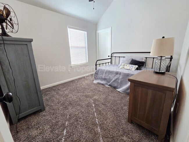 Building Photo - 1101 Sawmill Rd